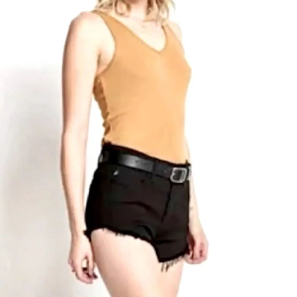 KANCAN ESTILO JET BLACK DESTROYED RAW HEM DENIM SHORTS W13/30 NWT